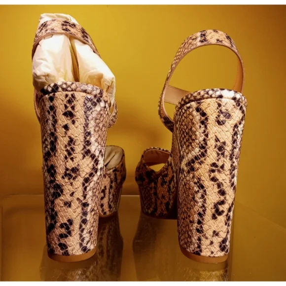 Kate Spade leather vellum snake print chunky heeled sandals 10 - Picture 3 of 12